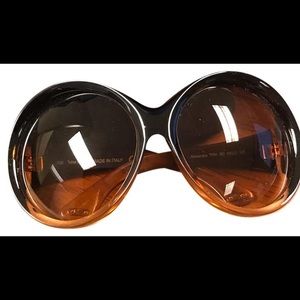 ISO Tom Ford Alessandra sunglasses in this shade